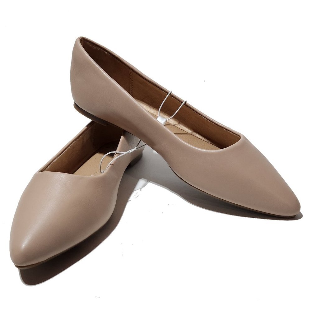 Women's Corinna Ballet Flats Slip-On Shoes Tan Size 8 Memory Foam Padded Sole